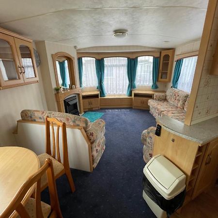 Отель Tessas Caravan Breaks 3 Чапел-Сент-Леонардс Экстерьер фото