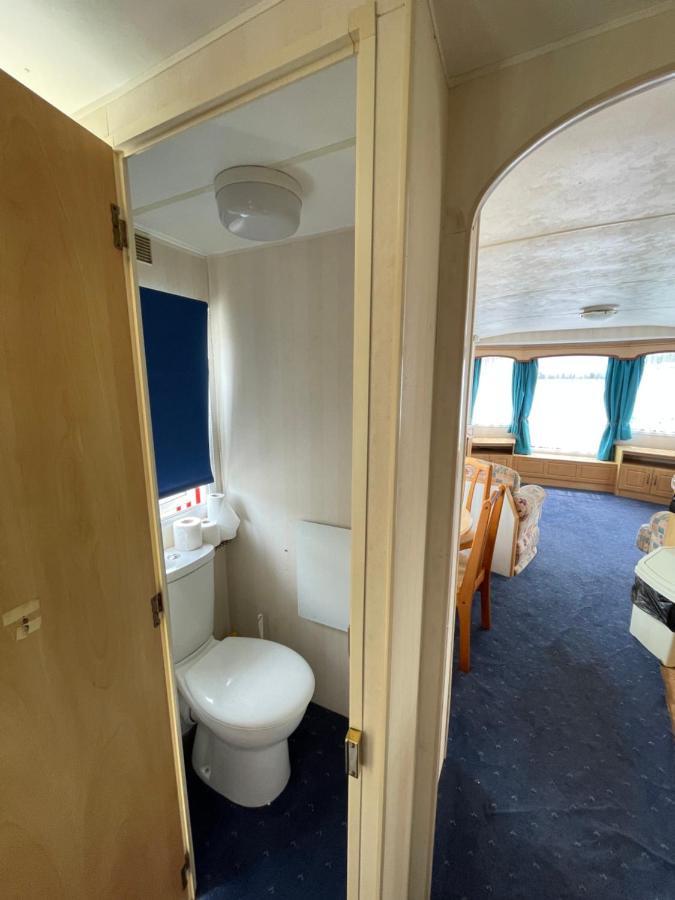 Отель Tessas Caravan Breaks 3 Чапел-Сент-Леонардс Экстерьер фото